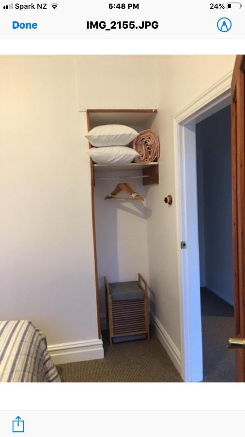 Wee Blue Bnb- Central Cosy Villa Timaru Kültér fotó