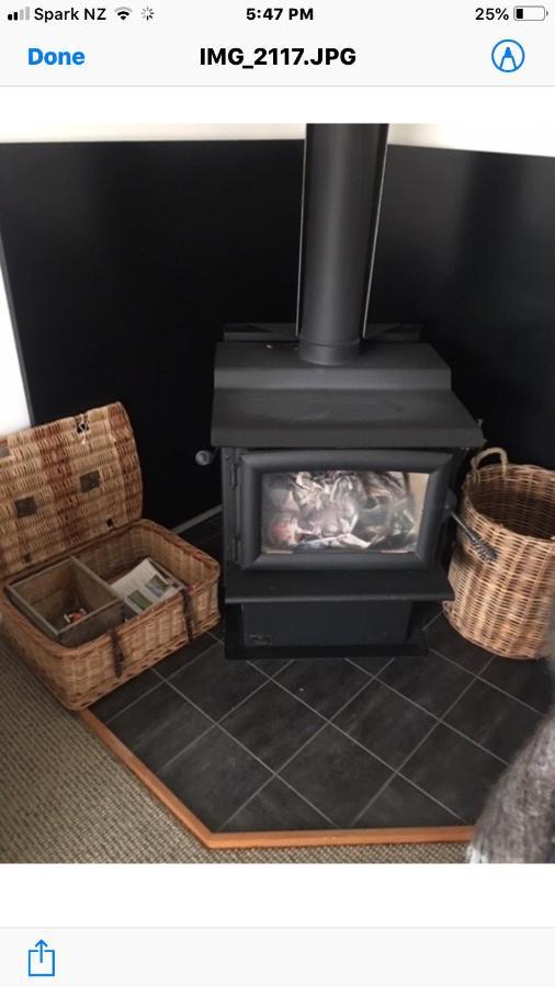 Wee Blue Bnb- Central Cosy Villa Timaru Kültér fotó