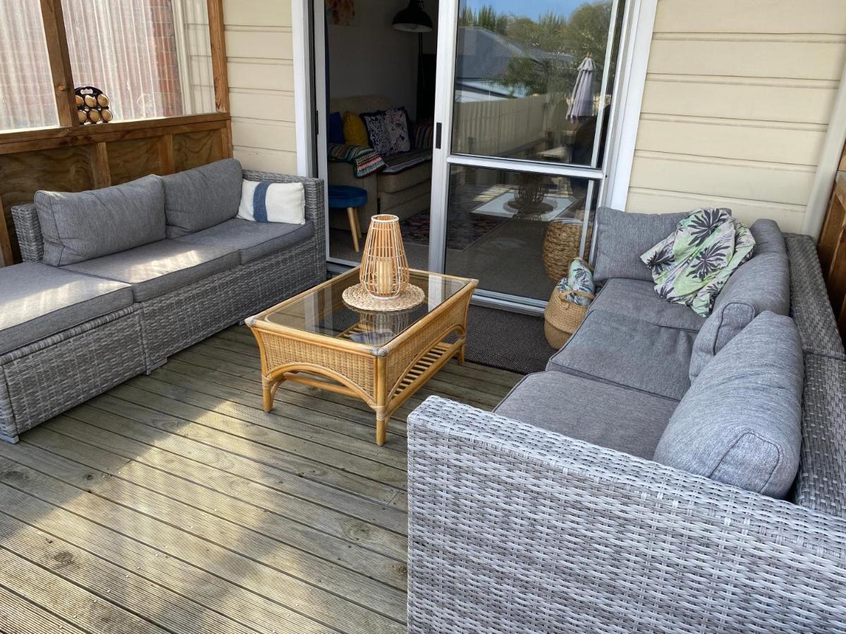 Wee Blue Bnb- Central Cosy Villa Timaru Kültér fotó